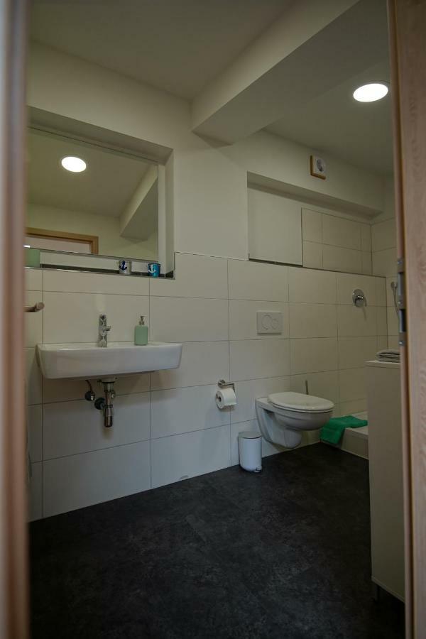 וורנדורף Gaestewohnung Hardinghaus Am Teich מראה חיצוני תמונה