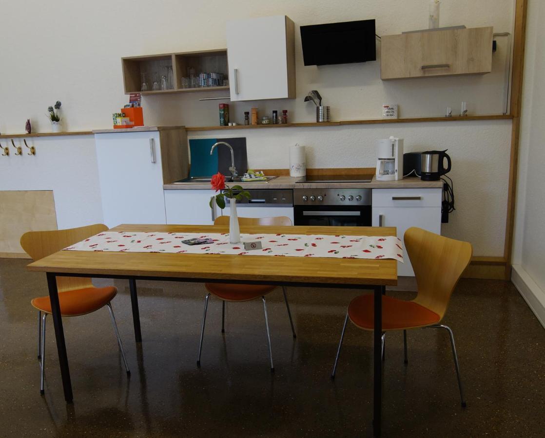 וורנדורף Gaestewohnung Hardinghaus Am Teich מראה חיצוני תמונה